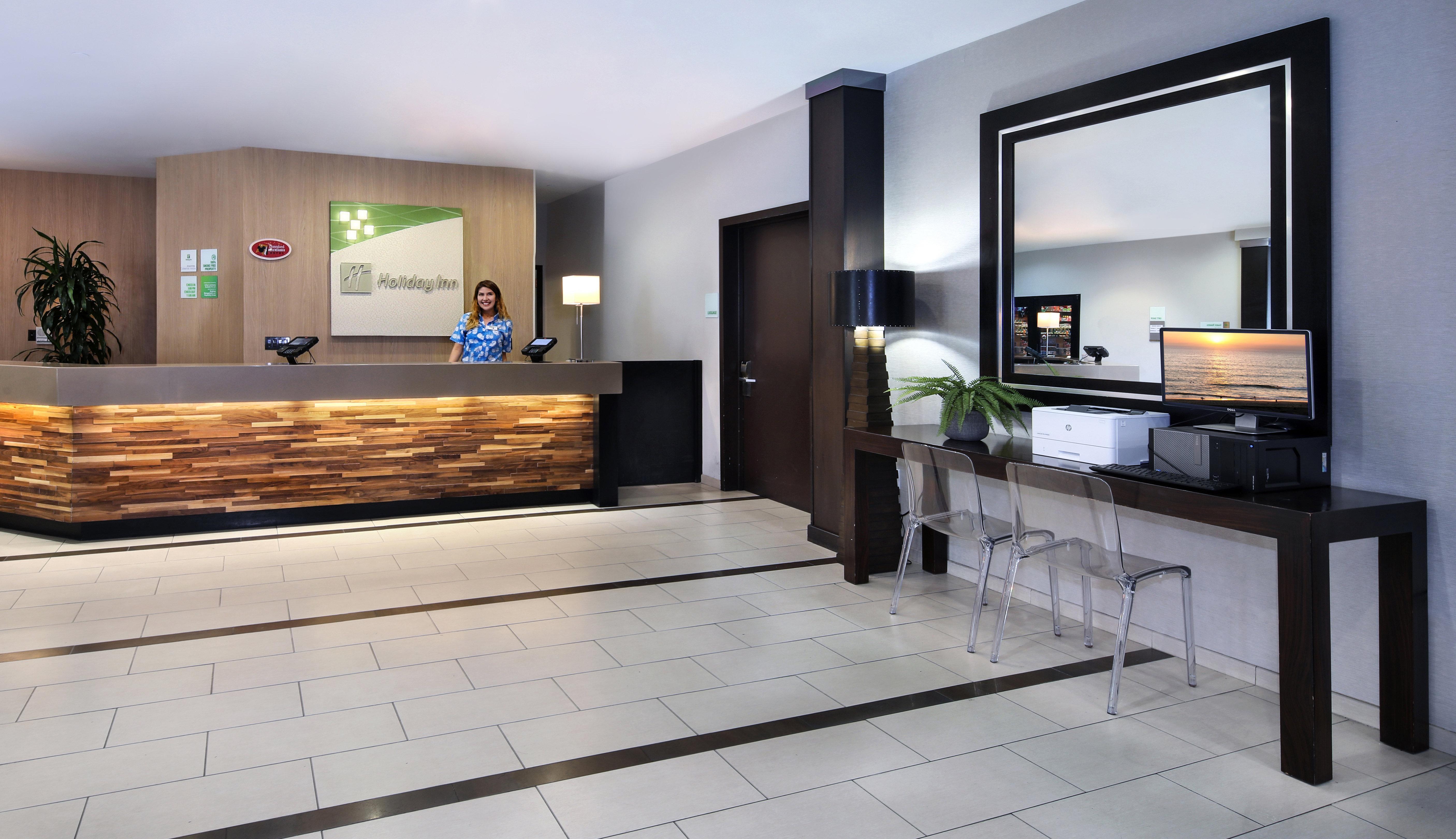 Holiday Inn Hotel & Suites Anaheim By Ihg Экстерьер фото