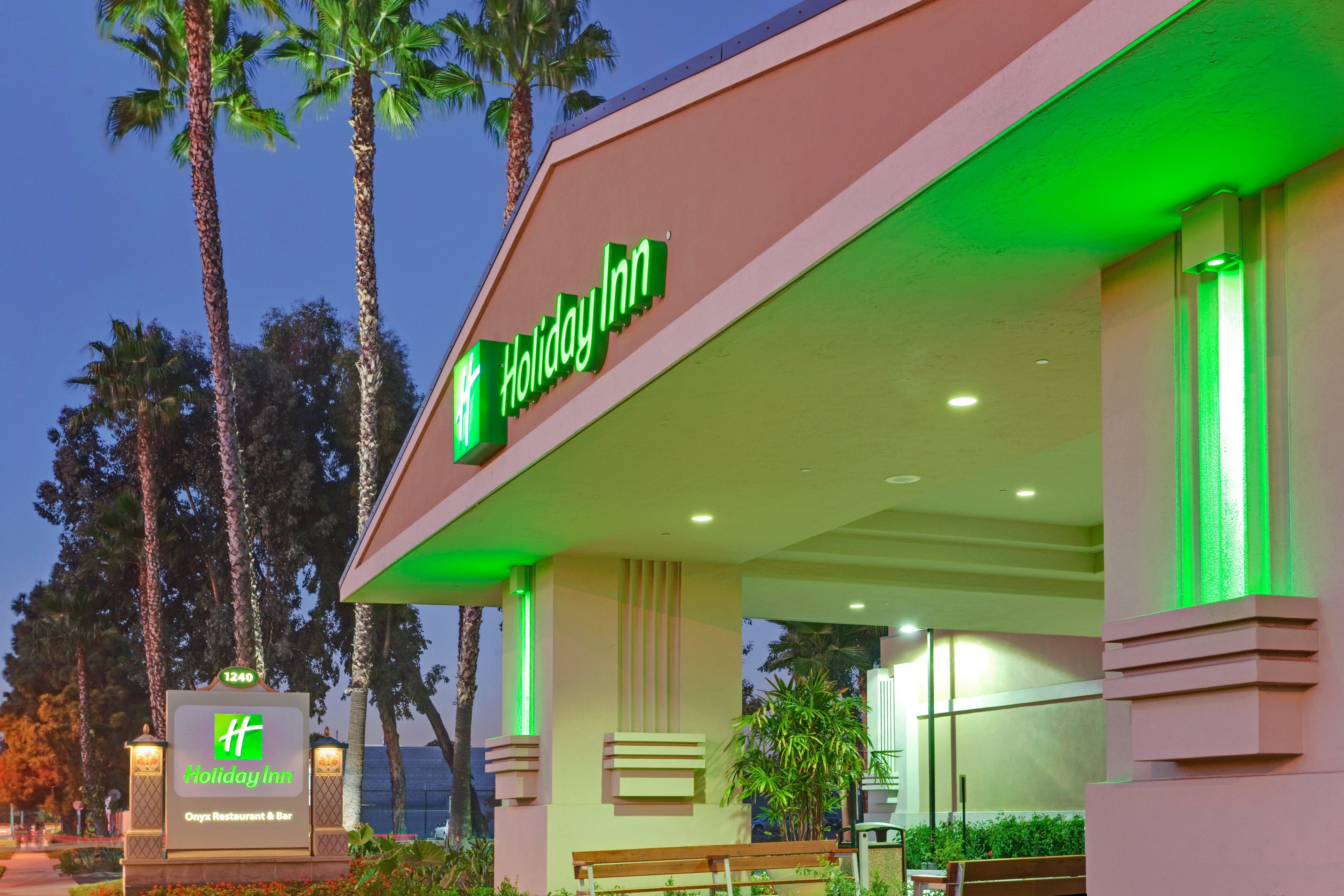 Holiday Inn Hotel & Suites Anaheim By Ihg Экстерьер фото