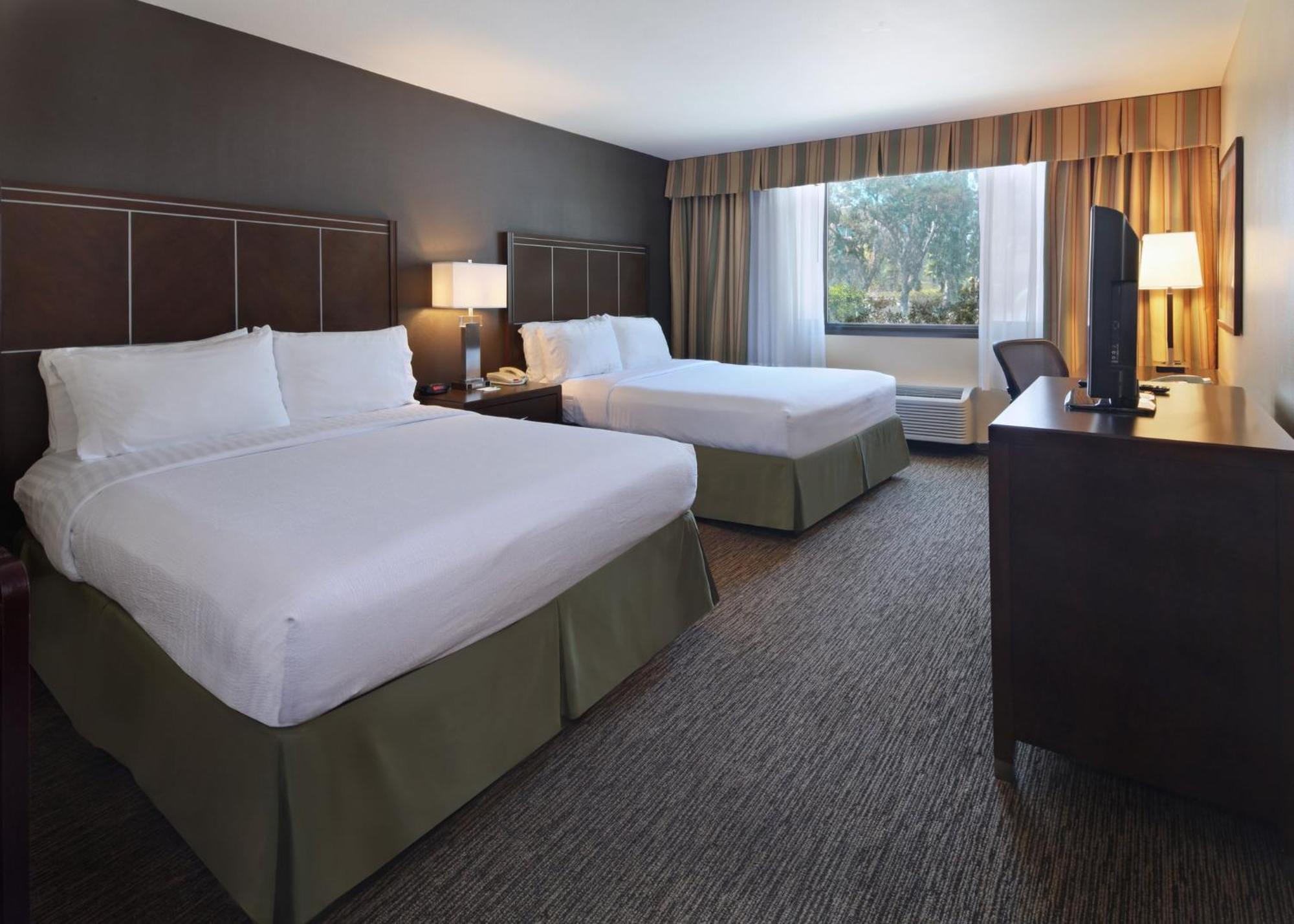 Holiday Inn Hotel & Suites Anaheim By Ihg Экстерьер фото