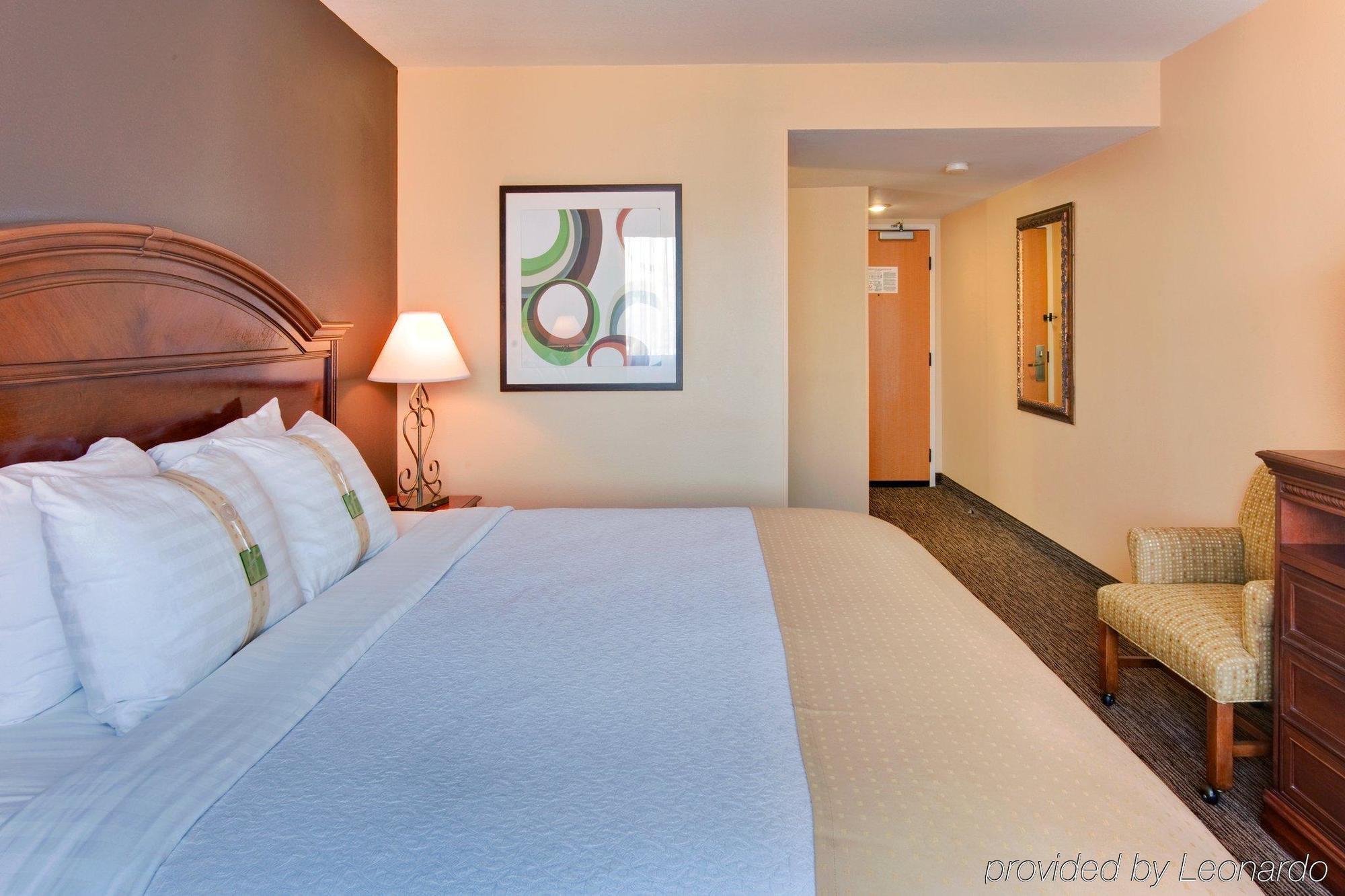 Holiday Inn Hotel & Suites Anaheim By Ihg Экстерьер фото